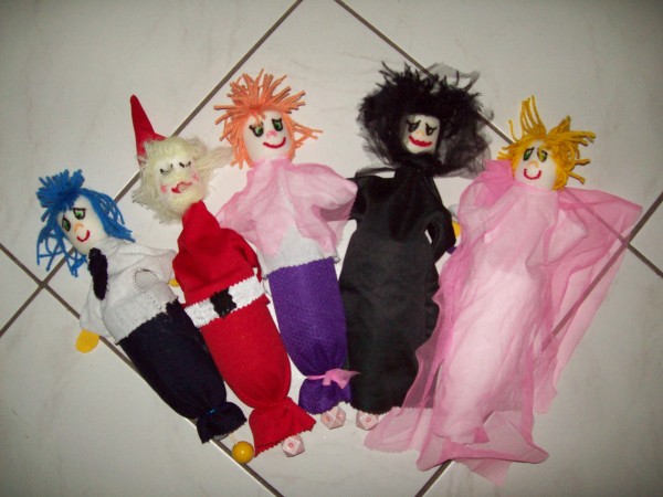 3   marionette aperte